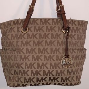 Michael Kors Classic tote